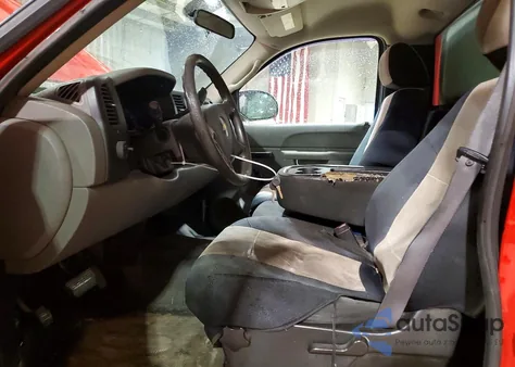 2011 Chevrolet Silverado C1500 из США, поврежденный, VIN 1GCNCPE00BZ107854